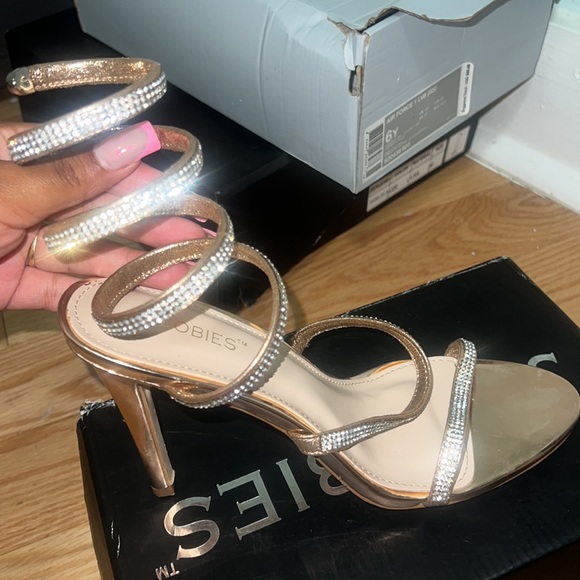 Rose gold heels - Picture 2 of 5